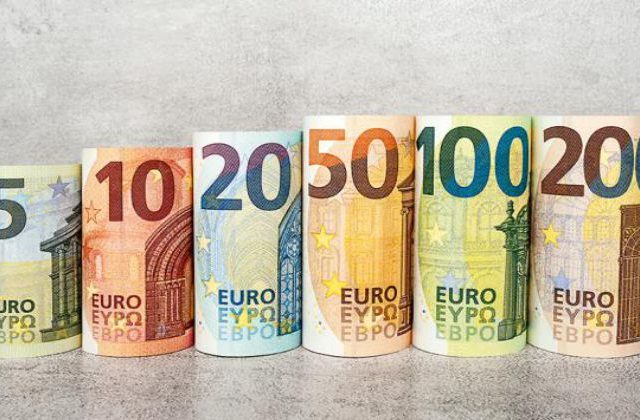 Έως 27 ευρώ αύξηση σε 1,5 εκατομμύριο μισθωτούς πλήρους απασχόλησης από την 1η Ιουνίου 3