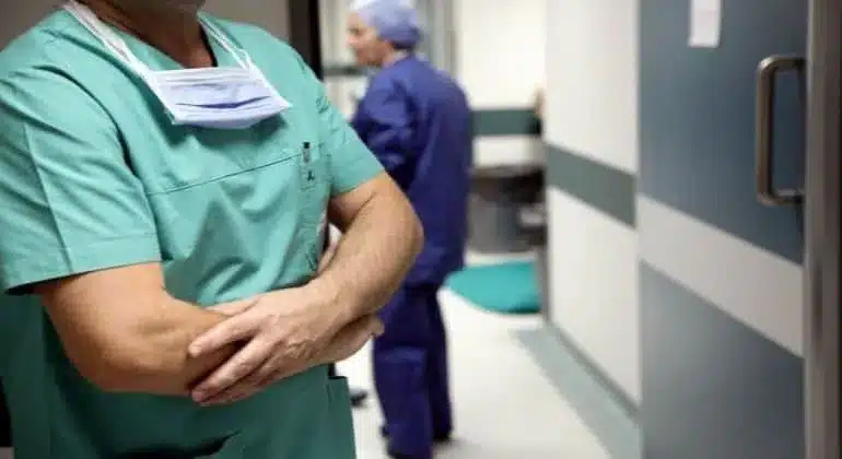 Μητσοτάκης: Αμεση πρόσληψη επιπλέον 2.000 νοσηλευτών στα νοσοκομεία 11