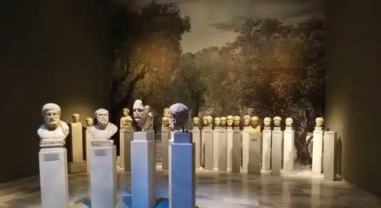 Σύμβαση Ορισμένου Χρόνου: 7 Φύλακες στο Εθνικό Μουσείο Σύγχρονης Τέχνης 1