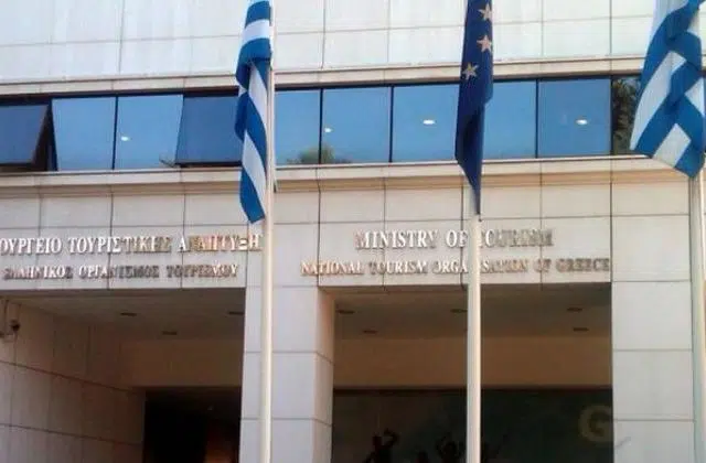Κορονοϊός: Κλείνουν και τα ξενοδοχεία στην Ελλάδα - Εως τέλος Απριλίου 13