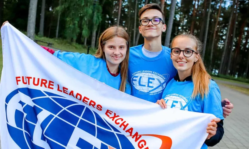 Πρόσκληση για το εκπαιδευτικό πρόγραμμα ανταλλαγής Future Leaders Exchange (FLEX) 2020-2021 1