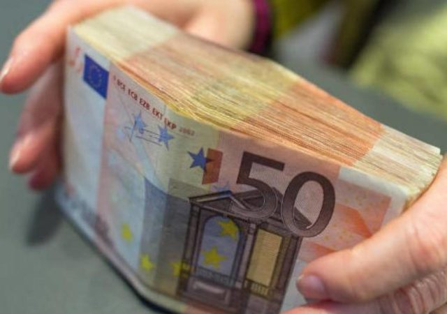 Αναδρομικά – ΣτΕ: Ποιοι δικαιούνται χρήματα από 660 έως 7000 ευρώ 3