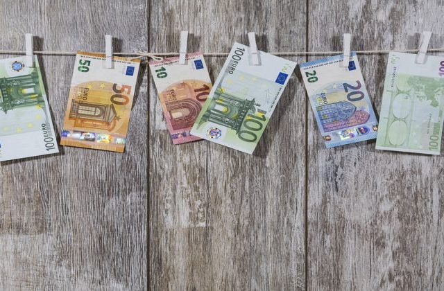 Επίδομα 800 ευρώ: Πότε θα γίνουν οι πληρωμές 3