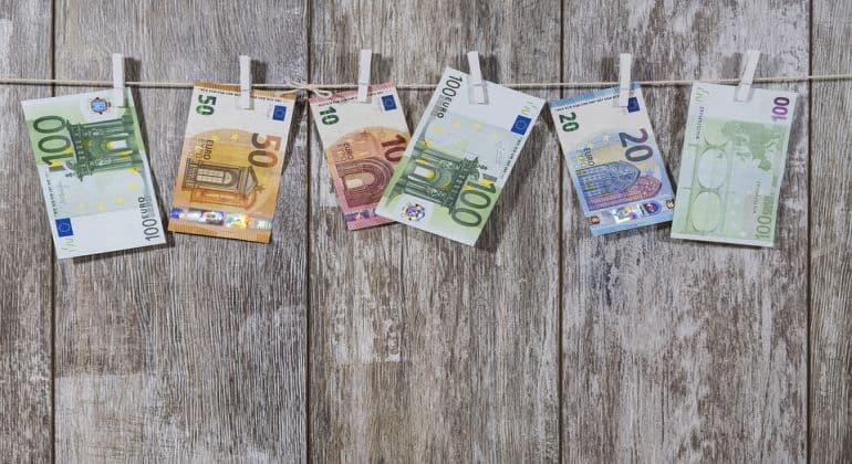Επίδομα 800 ευρώ: Πότε θα γίνουν οι πληρωμές 1