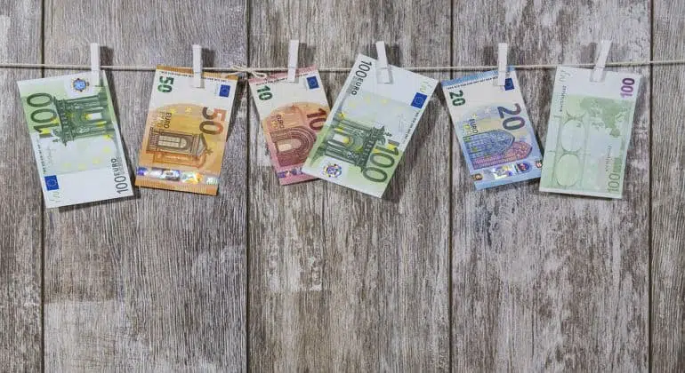 Επίδομα 800 ευρώ: Πότε θα γίνουν οι πληρωμές 11