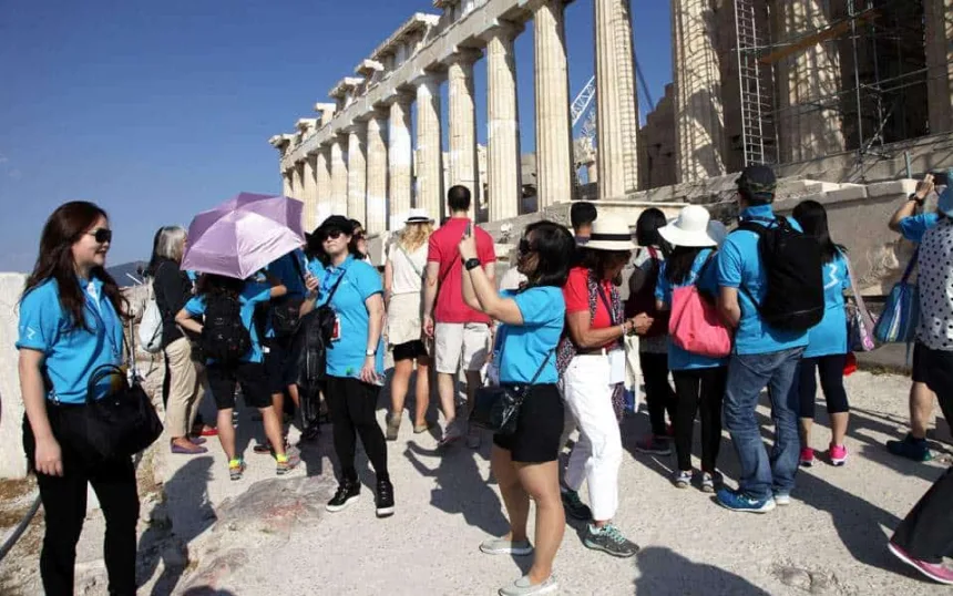 25 Προσλήψεις εκπαιδευτικών στις Σχολές Ξεναγών Αθήνας και Θεσσαλονίκης 11