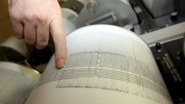 Σεισμός 4,2 ρίχτερ στην Αττική 1