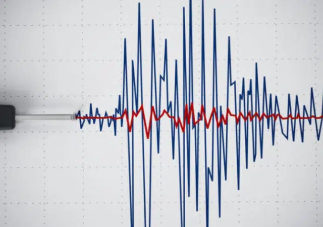Έκτακτο: Σεισμός τώρα 6 Ρίχτερ στην Κρήτη - Αισθητός και στην Αθήνα (pic) 13