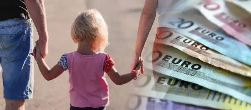 Επίδομα παιδιού 2.000 ευρώ: Πώς θα δίνεται, τα κριτήρια για τη χορήγηση 11