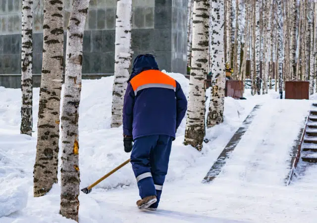 Υγεία και ασφάλεια των εργαζομένων σε συνθήκες ψύχους, έντονων χιονοπτώσεων και παγετού 12