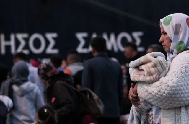 Κοινοτάρχης Μυτιληνιών Σάμου: "Δεν μπορείς να διώχνεις τους Έλληνες, για να στεγάσεις μετανάστες - θα κάψω τις κάρτες μέλους της ΝΔ" 15