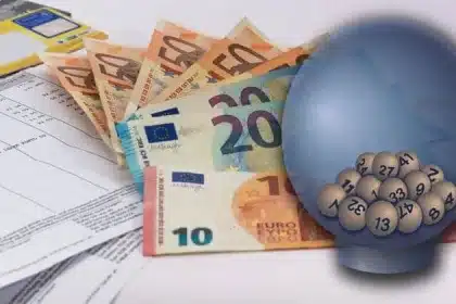 Φορολοταρία Μαρτίου: Ποιοι λαχνοί κερδίζουν 50.000 ευρώ, 20.000 ευρώ, 5.000 ευρώ και 1.000 ευρώ 40