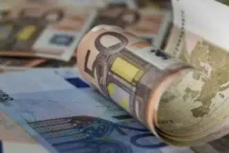 Μπαράζ πληρωμών: Ποιοι θα δουν χρήματα στου λογαριασμούς μέχρι τέλος Ιανουαρίου 14