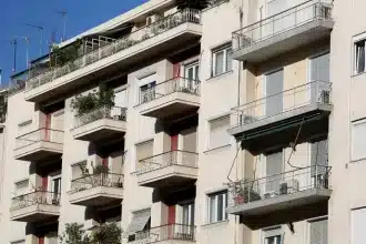Επιδοτήσεις 200 εκατ. ευρώ για ανακαίνιση κενών κατοικιών 18