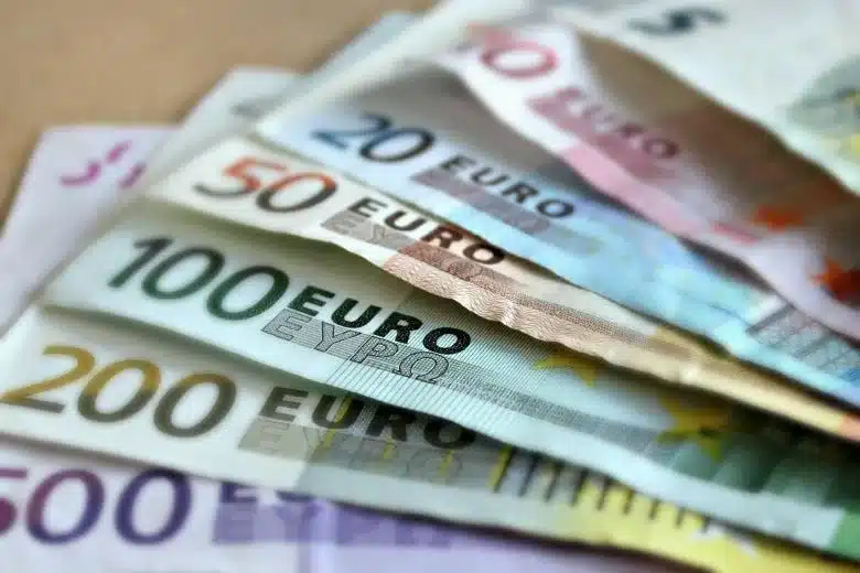 Συντάξεις - Aναδρομικά: Ποιοι κερδίζουν έως 3.500 ευρώ 11