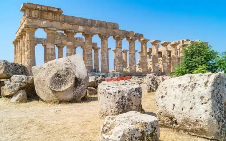 ΑΣΕΠ: 206 Προσλήψεις στην Εφορεία Αρχαιοτήτων Πόλης Αθηνών 11