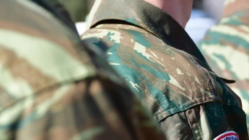 Nέα προκήρυξη για προσλήψεις μόνιμων αξιωματικών στο Στρατό Ξηράς 11