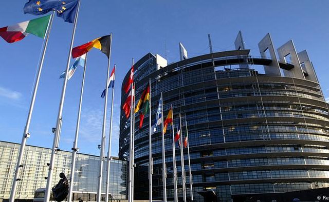 428 θέσεις πρακτικής άσκησης Schuman στο Ευρωπαϊκό Κοινοβούλιο (1.300 ευρώ μηνιαίο επίδομα!) 2