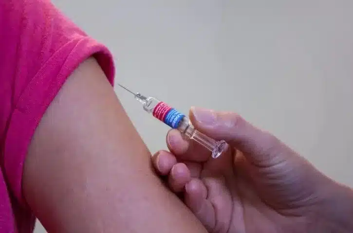 Κορονοϊός: Απρόθυμοι να εμβολιάσουν τα παιδιά τους 4 στους 10 Ελληνες γονείς 1