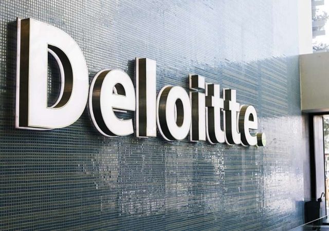 Η Deloitte αναζητά προσωπικό 12
