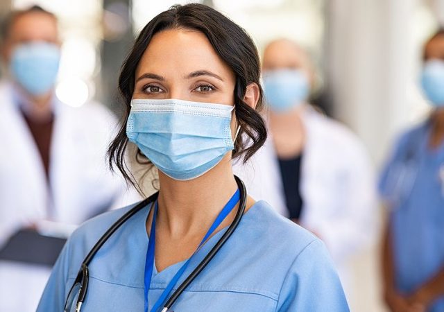Έξτρα επίδομα σε υγειονομικούς – Το σχέδιο του υπουργείου Υγείας 12