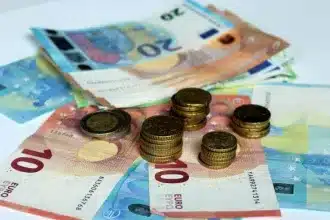Επιταγή ακρίβειας: Ανακοινώθηκε ημερομηνία πληρωμής για τα 250 ευρώ 20