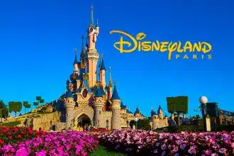 Disneyland: Προσλήψεις με την «ημέρα καριέρας» στην Αθήνα 81