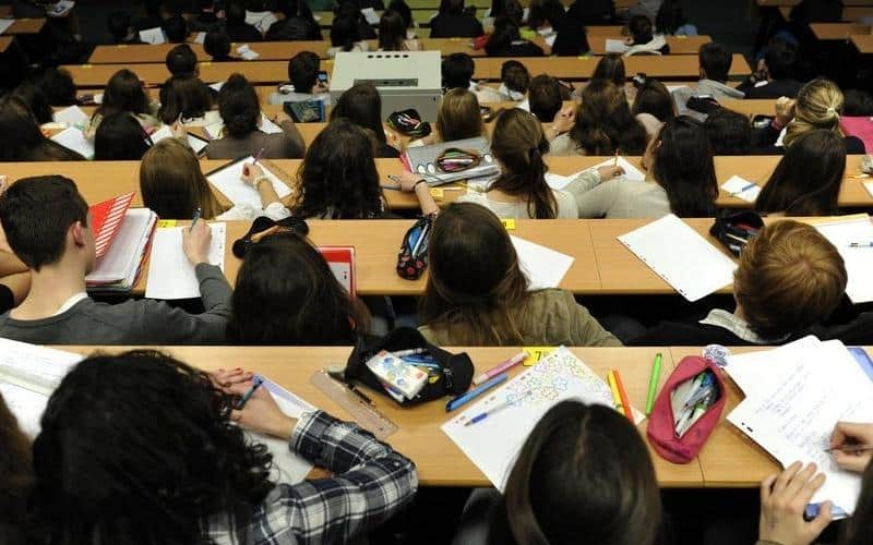 Επίδομα σίτισης 600 ευρώ σε φοιτητές: Δικαιούχοι και ποια είναι τα απαιτούμενα δικαιολογητικά 11