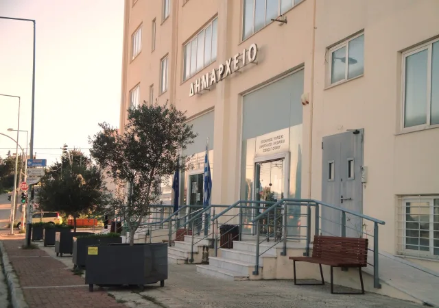 Προσλήψεις 24 ατόμων στο Δήμο Σπάτων - Αρτέμιδος 2