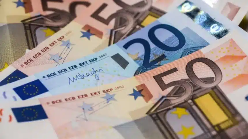 Επίδομα 500 ευρώ: Οι δικαιούχοι που θα το λάβουν 11