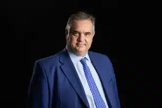 Σπανάκης: «Ντόμινο θετικών επιπτώσεων στον εργαζόμενο οι παρεμβασεις του υπουργείου» 70