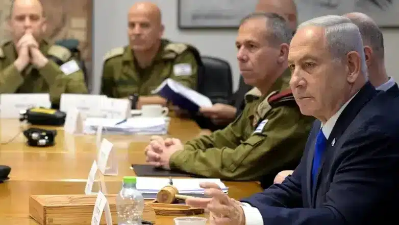 Το Ισραήλ μελετά μια «οδυνηρή απάντηση» κατά του Ιράν χωρίς κλιμάκωση της κρίσης 1