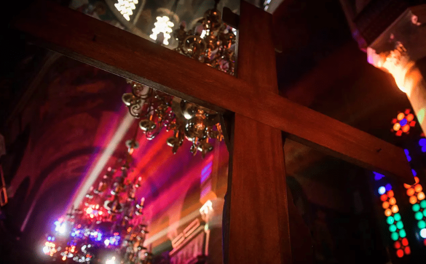 Μεγάλη Πέμπτη: Ο Μυστικός Δείπνος και ο Ιερός Νιπτήρας – Σήμερον κρεμάται επί ξύλου 11