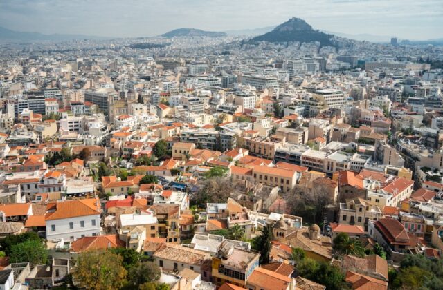 Ο Καιρός Σήμερα: Πώς Επηρεάζει την Εργασία και την Καθημερινότητα
